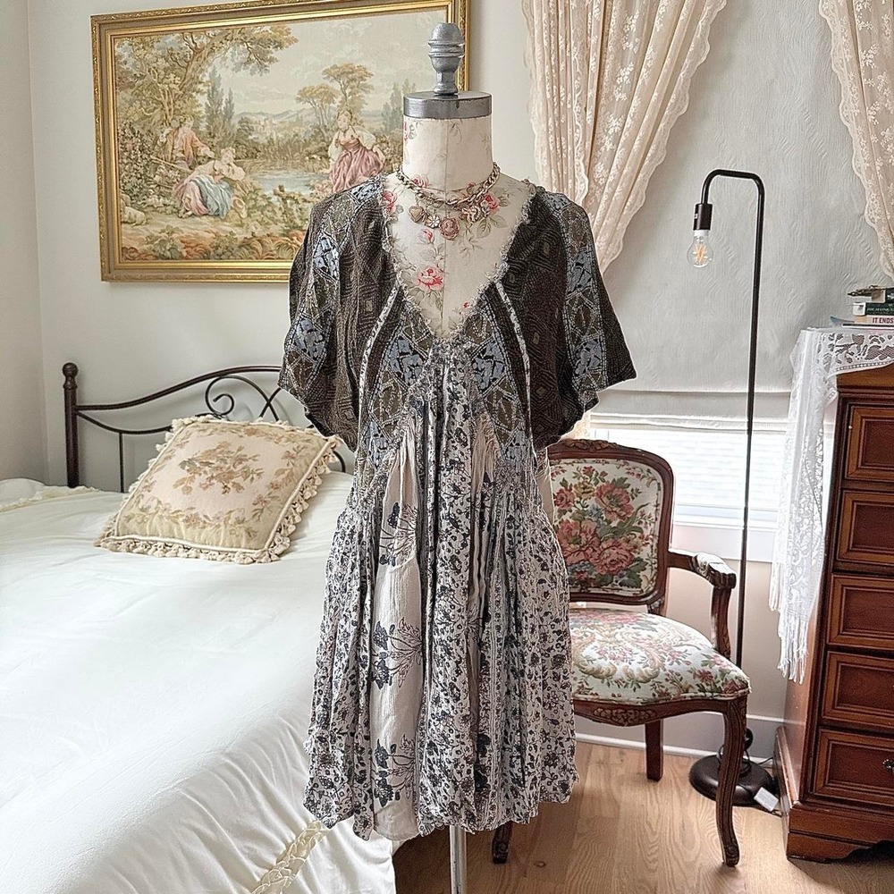 Free People extra small black and taupe mixed print mini dress